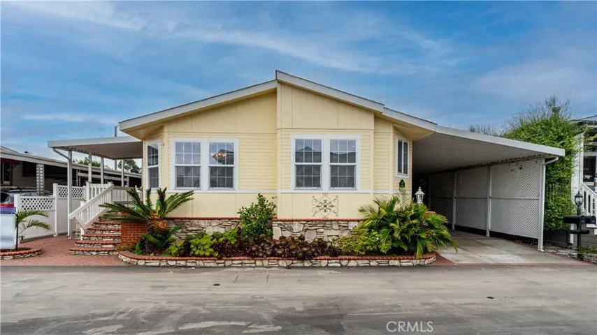 4222 Lahaina Drive, Huntington Beach, California 92649