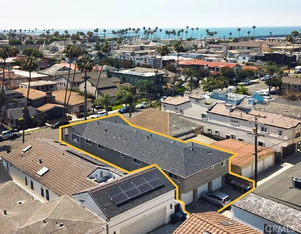 215 6th Street, Seal Beach, California 90740