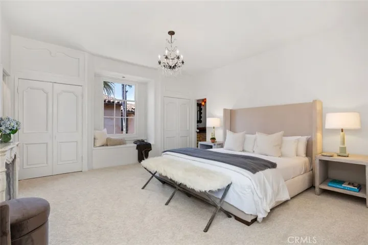 2515 E Ocean Boulevard, Long Beach, California 90803