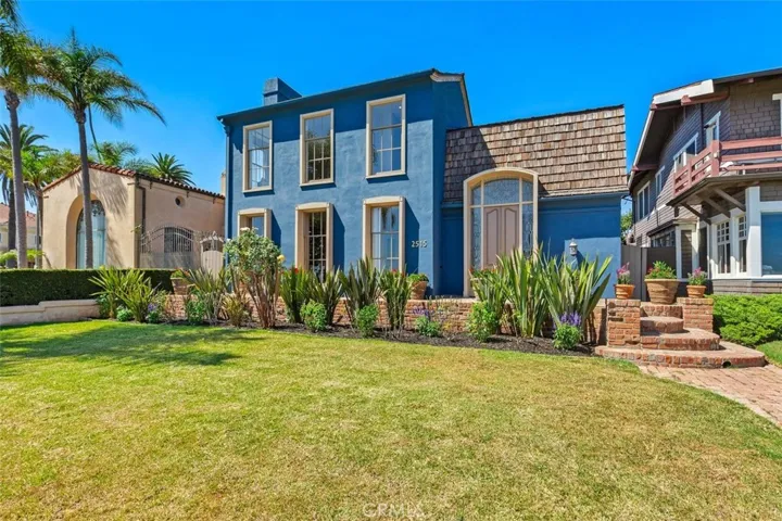 2515 E Ocean Boulevard, Long Beach, California 90803