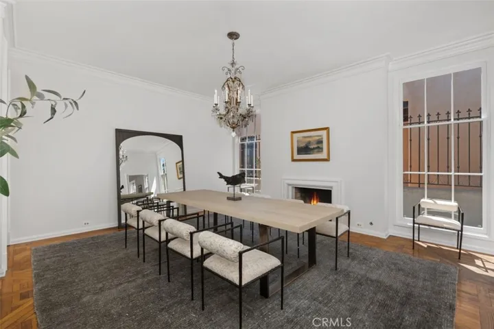 2515 E Ocean Boulevard, Long Beach, California 90803
