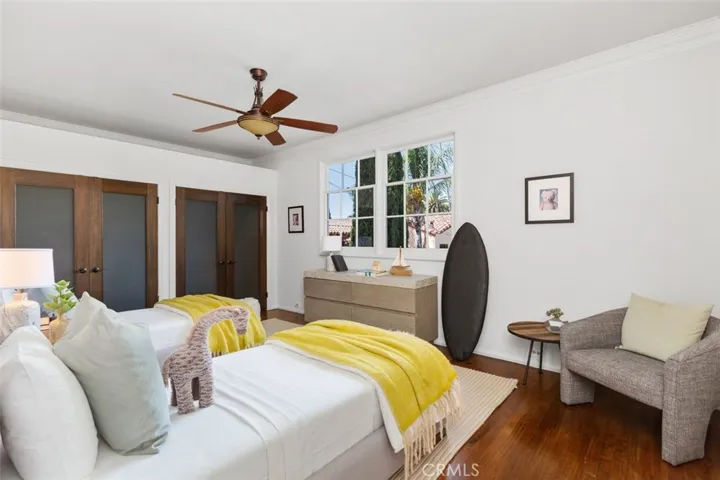 2515 E Ocean Boulevard, Long Beach, California 90803