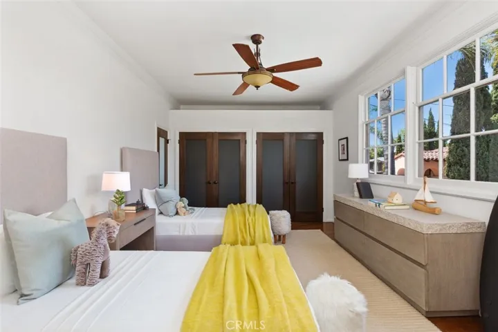 2515 E Ocean Boulevard, Long Beach, California 90803