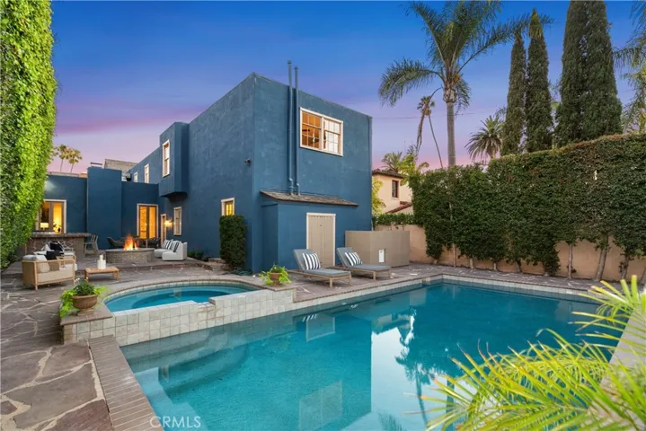 2515 E Ocean Boulevard, Long Beach, California 90803