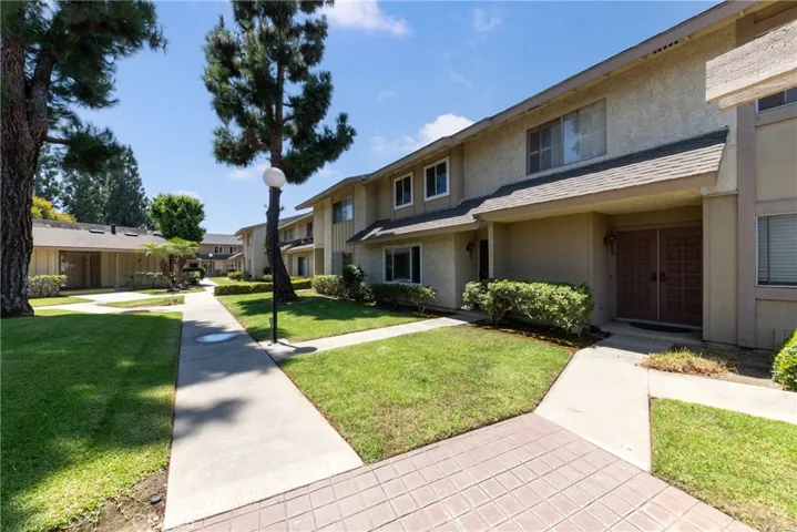 5950 Imperial Highway 56, South Gate, California 90280