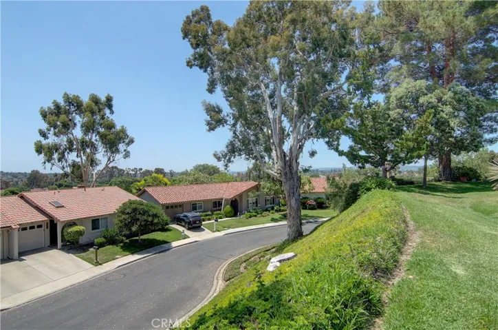 27871 Via Silva, Mission Viejo, California 92692
