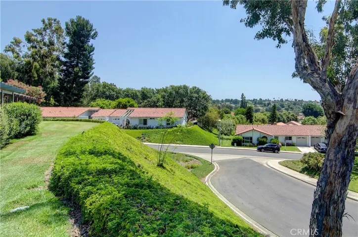 27871 Via Silva, Mission Viejo, California 92692