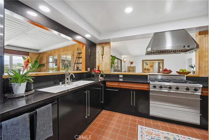 1375 Quail Ridge Road, Solvang, California 93463