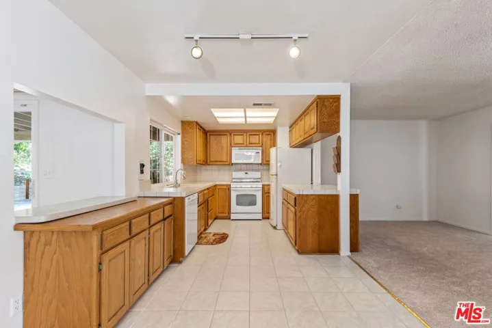 1452 W Toscanini Drive, Rancho Palos Verdes, California 90275