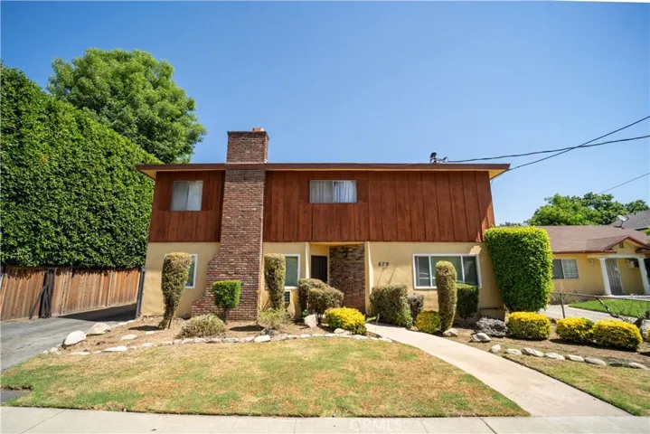 679 Earlham Street, Pasadena, California 91101