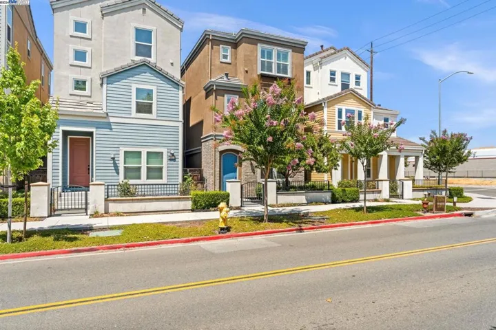 865 Garden St, Milpitas, California 95035