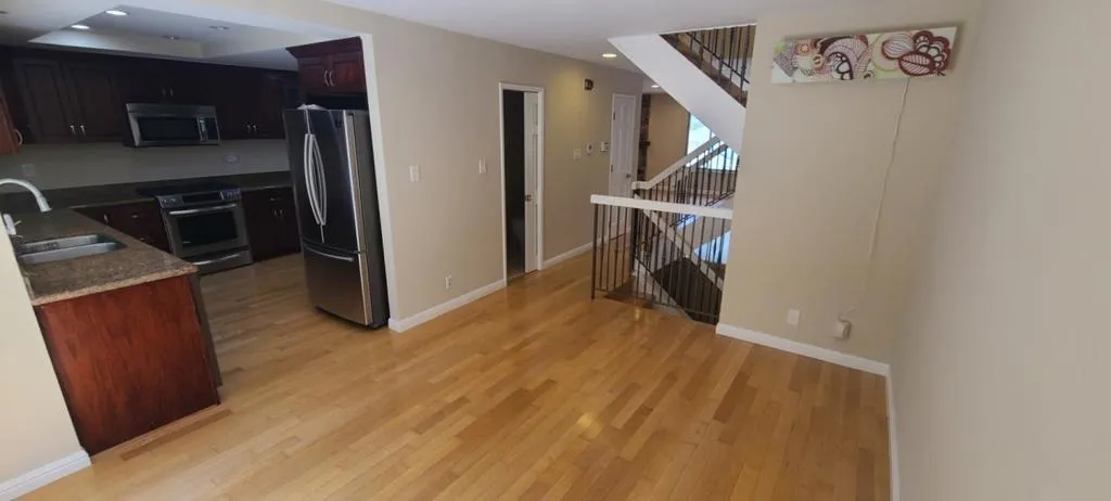 54 Lyonridge Lane, San Mateo, California 94402
