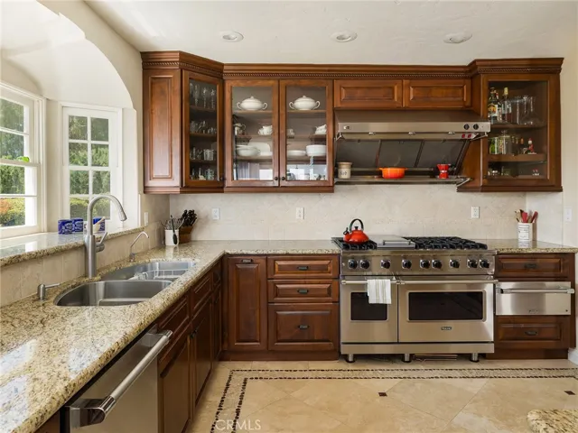 4120 Miraleste Drive, Rancho Palos Verdes, California 90275