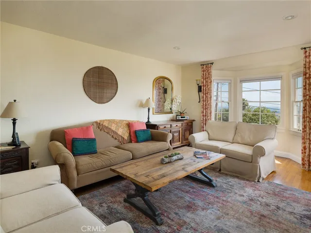 4120 Miraleste Drive, Rancho Palos Verdes, California 90275