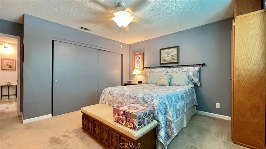 Large primary bedroom.
