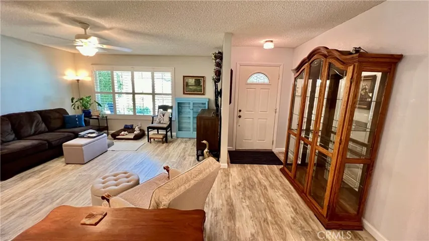 Entry/Family room.