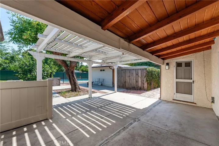 22932 Califa Street, Woodland Hills, California 91367