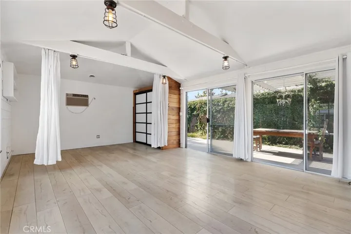 22932 Califa Street, Woodland Hills, California 91367