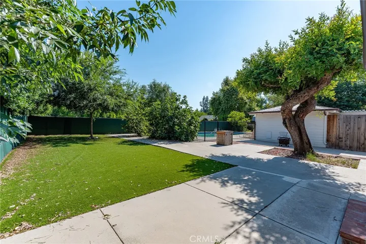 22932 Califa Street, Woodland Hills, California 91367