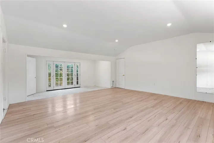 22932 Califa Street, Woodland Hills, California 91367