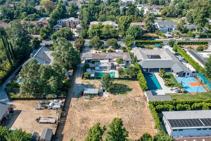 22932 Califa Street, Woodland Hills, California 91367