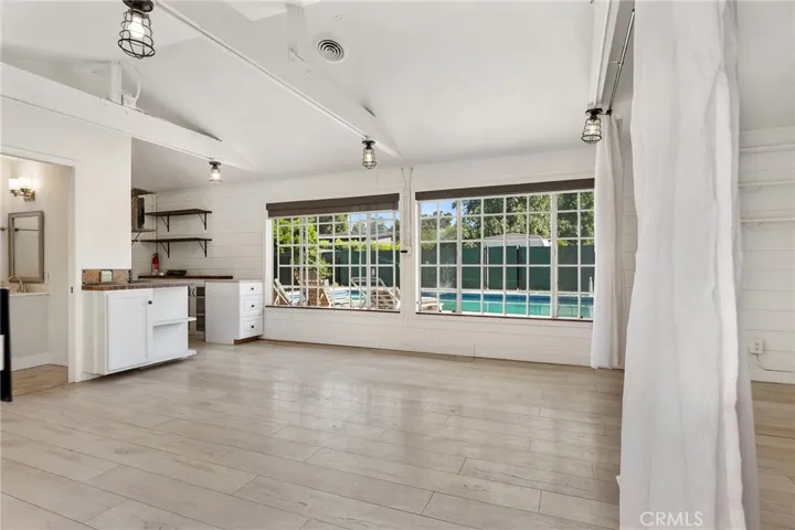 22932 Califa Street, Woodland Hills, California 91367
