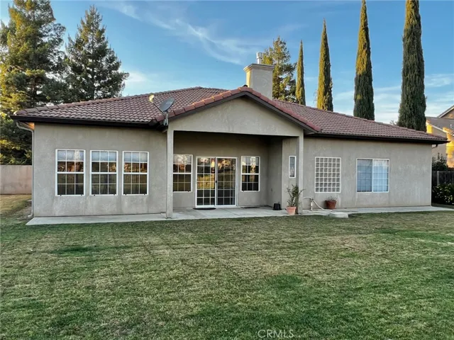 6617 Desert Springs Street, Chowchilla, California 93610