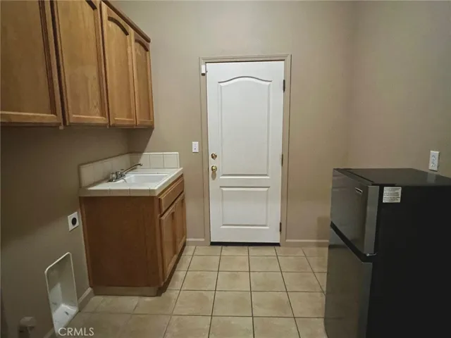 6617 Desert Springs Street, Chowchilla, California 93610
