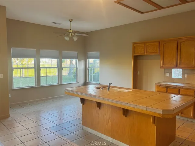 6617 Desert Springs Street, Chowchilla, California 93610