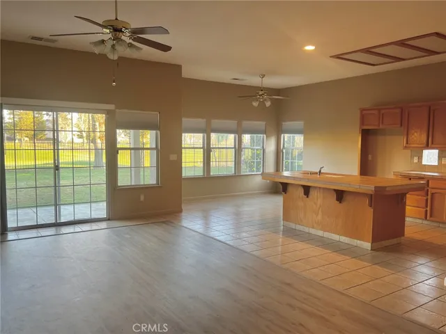 6617 Desert Springs Street, Chowchilla, California 93610