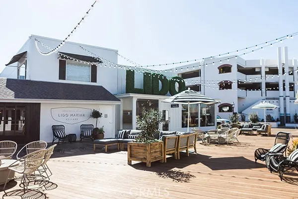 215 29th Street C/studio, Newport Beach, California 92663