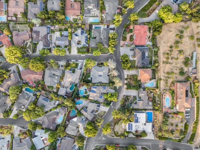164 Westhill Drive, Los Gatos, California 95032