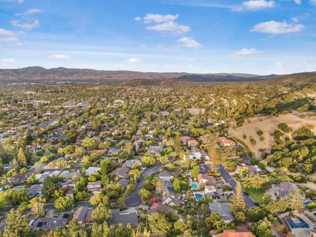 164 Westhill Drive, Los Gatos, California 95032