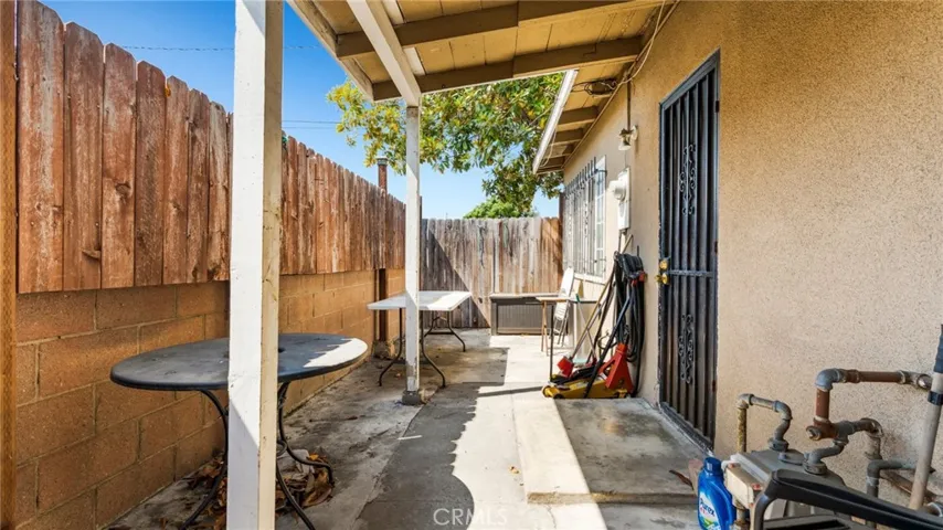 1430 E 90th Street, Los Angeles, California 90002
