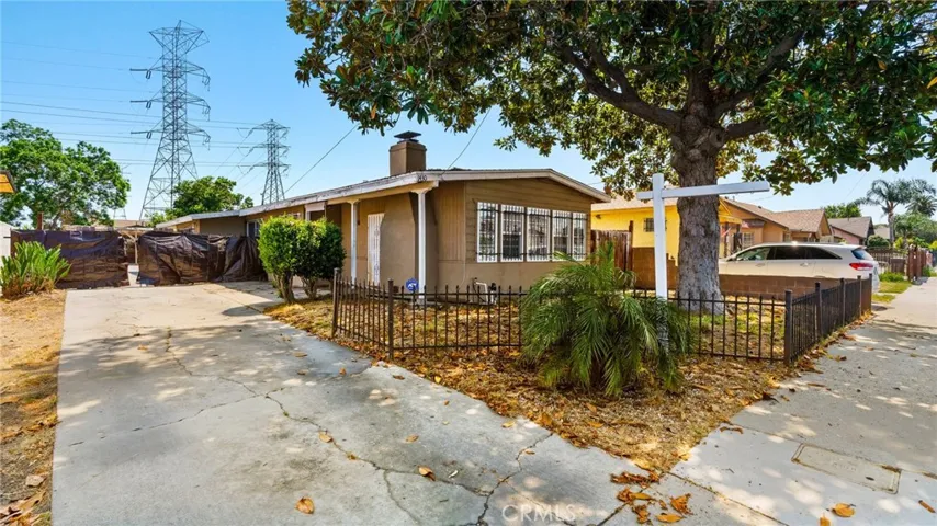 1430 E 90th Street, Los Angeles, California 90002