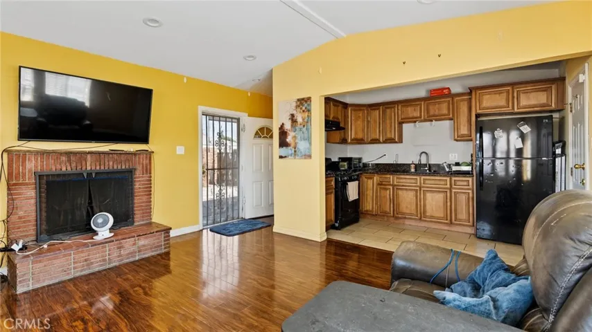 1430 E 90th Street, Los Angeles, California 90002