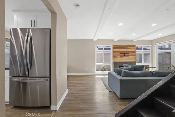 610 Shasta Lane, Costa Mesa, California 92626
