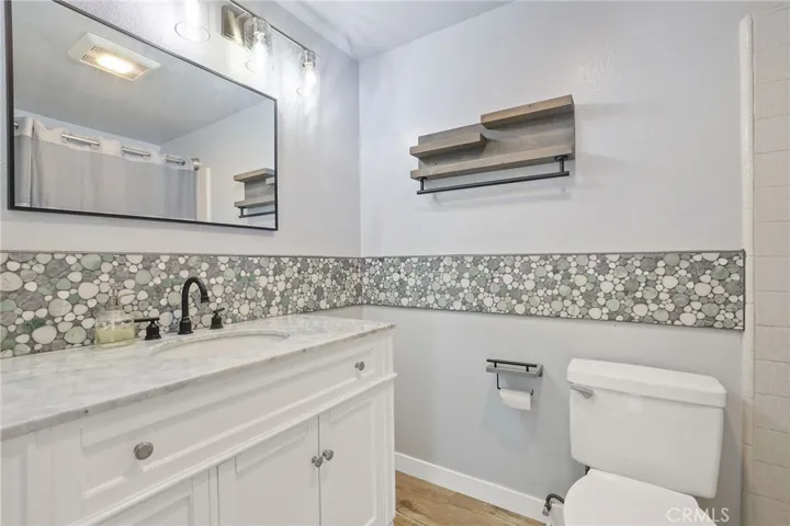 610 Shasta Lane, Costa Mesa, California 92626
