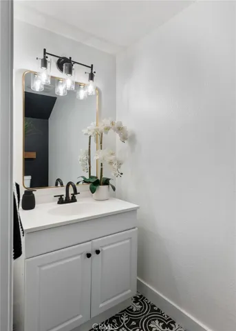 2230 Stonewood Court, San Pedro, California 90732