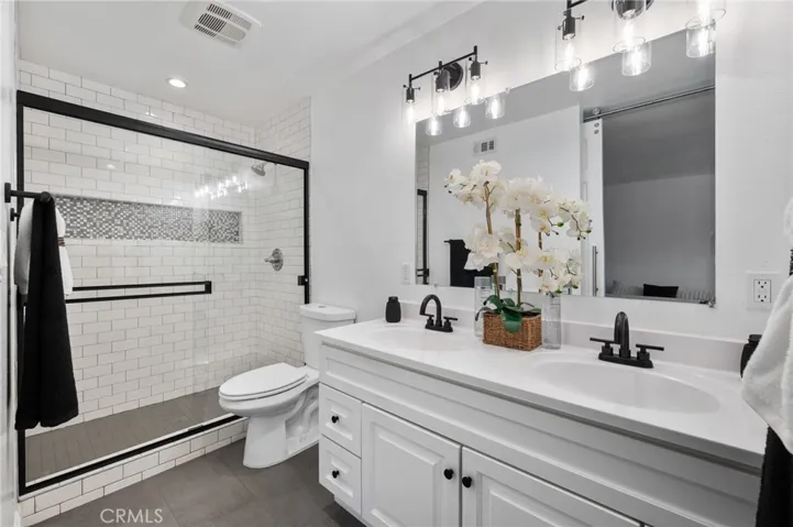 2230 Stonewood Court, San Pedro, California 90732
