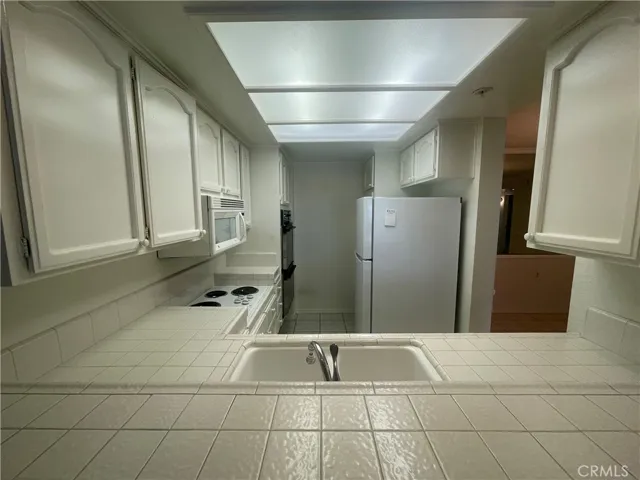13601 Del Monte Drive 45a, Seal Beach, California 90740