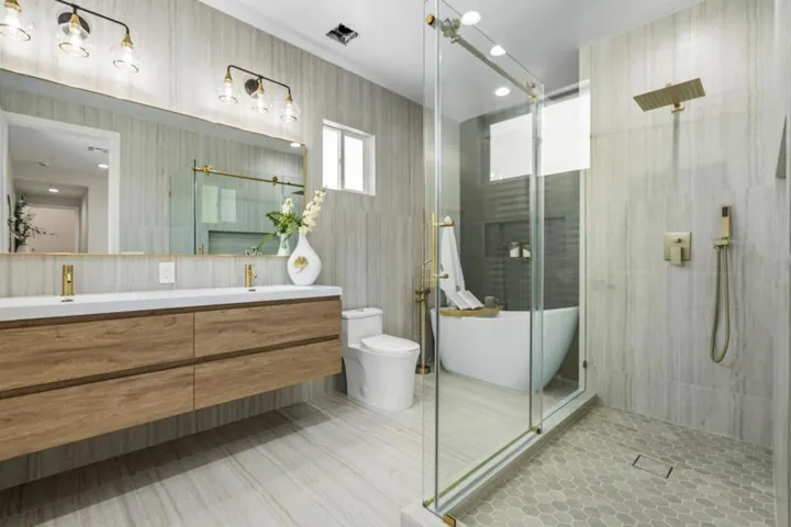 540 E Charleston Road, Palo Alto, California 94306