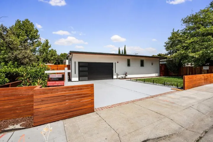 540 E Charleston Road, Palo Alto, California 94306