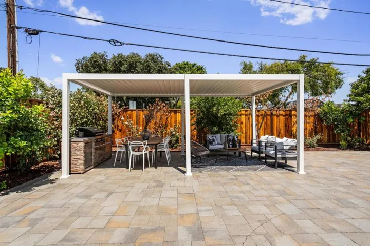 540 E Charleston Road, Palo Alto, California 94306