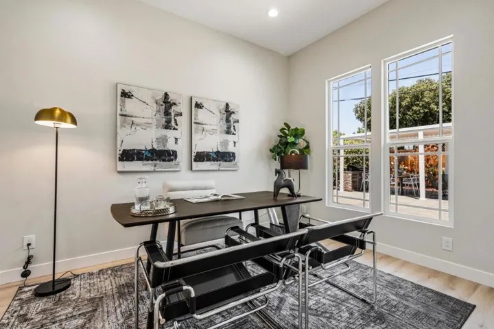 540 E Charleston Road, Palo Alto, California 94306