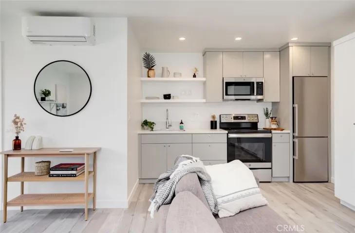 4928 3rd Avenue 4926, Los Angeles, California 90043