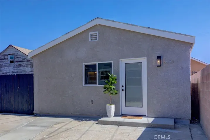 4928 3rd Avenue 4926, Los Angeles, California 90043
