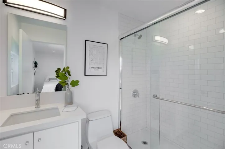 4928 3rd Avenue 4926, Los Angeles, California 90043