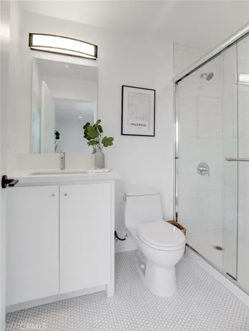 4928 3rd Avenue 4926, Los Angeles, California 90043