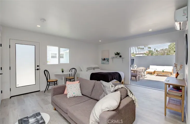 4928 3rd Avenue 4926, Los Angeles, California 90043
